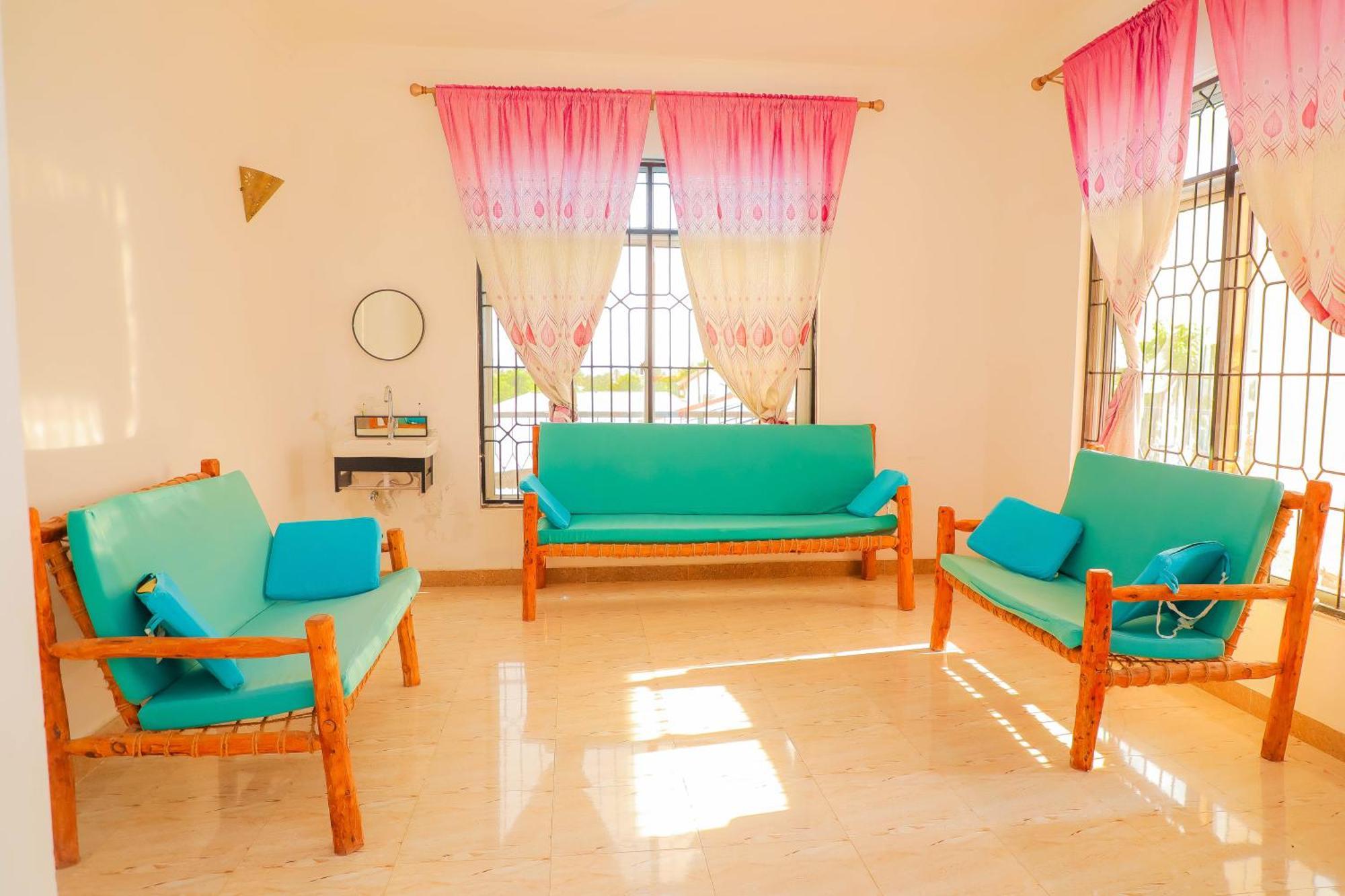 Raha House Bed & Breakfast Nungwi Luaran gambar